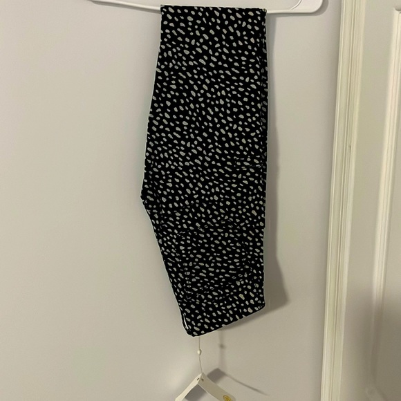 NWT Tory Burch Black Denim Cargo Skinny Jeans - Picture 7 of 7